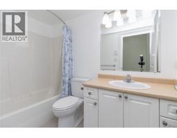 102 2318 James White Blvd, Sidney, BC V8L1Z6 Photo 22