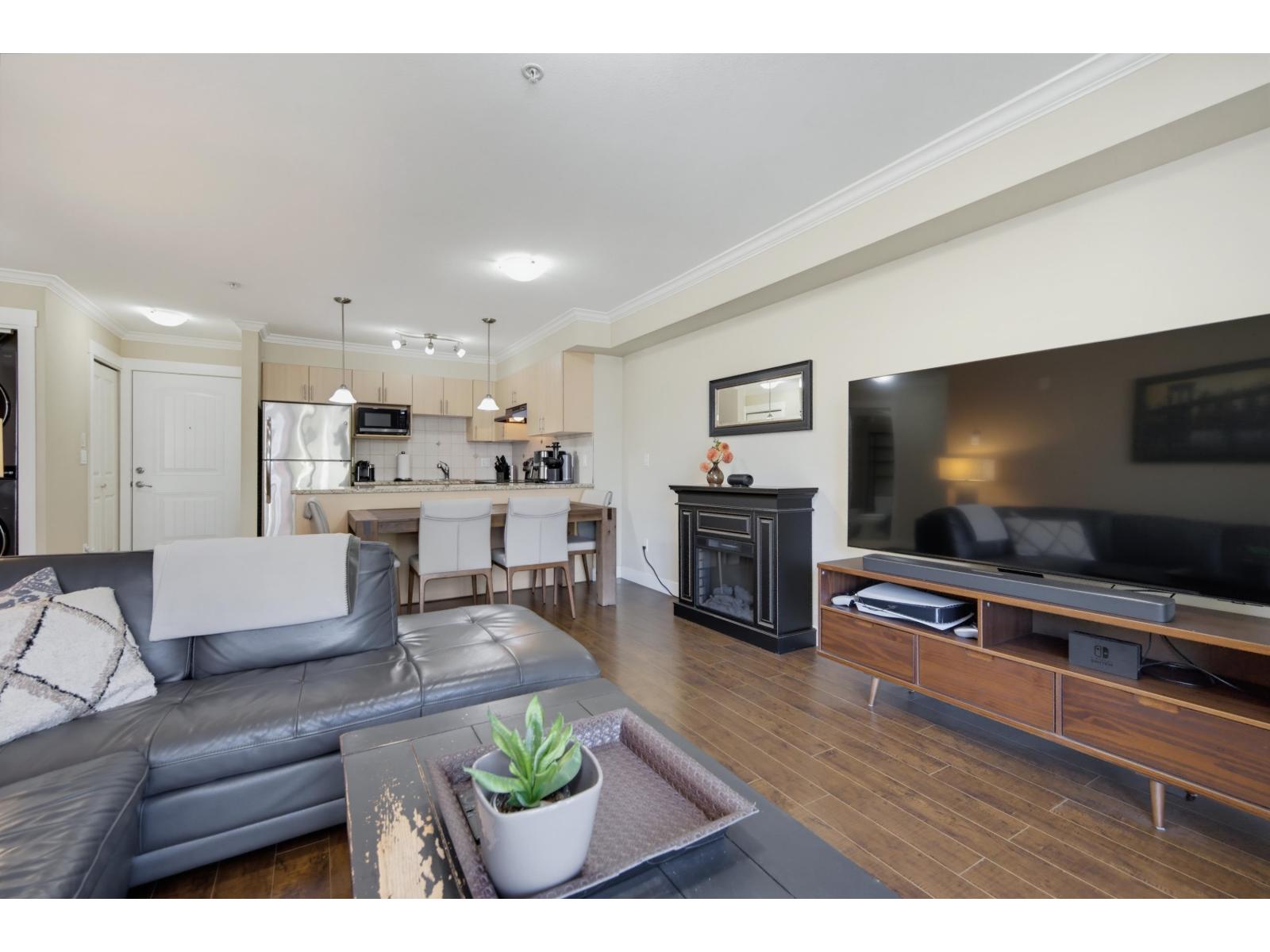 Photo of 313 17769 57 AVENUE 17