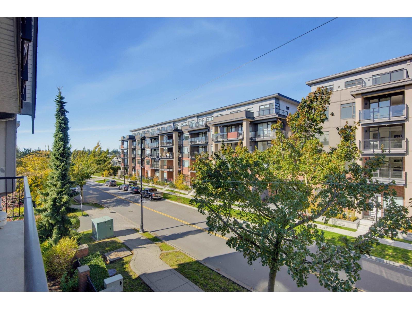 Photo of 313 17769 57 AVENUE 22