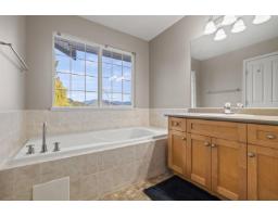 8099 Topper Drive, Mission, BC V2V7A8 Photo 17