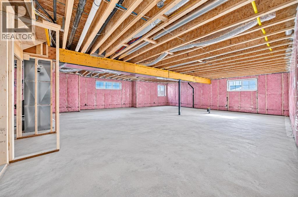 304 Flare Avenue SW, photo 19 of 26