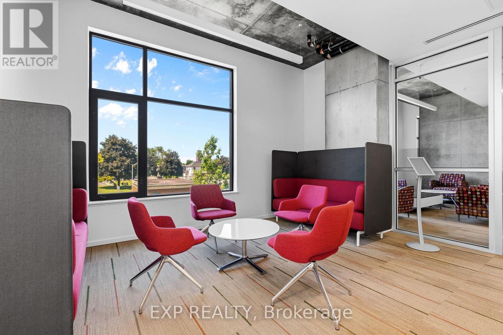 #1009 105 CHAMPAGNE AVENUE S - 13