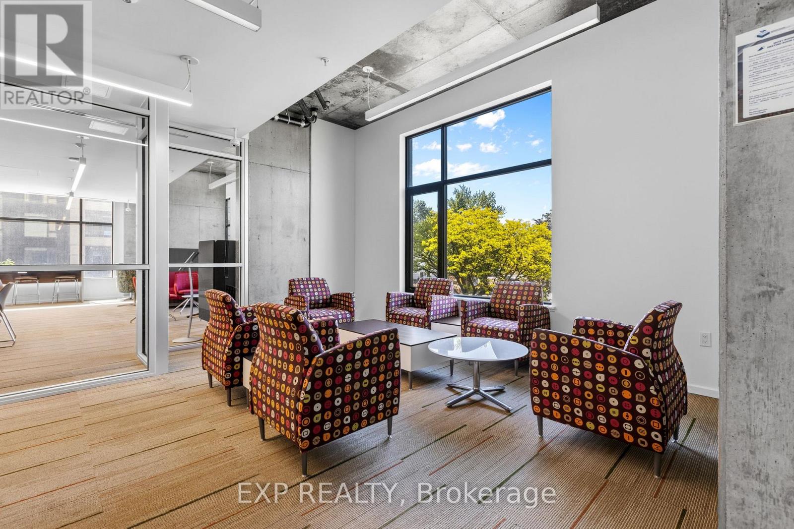 #1009 105 CHAMPAGNE AVENUE S - 14