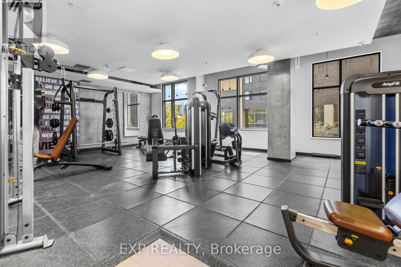 #1009 105 CHAMPAGNE AVENUE S - 9