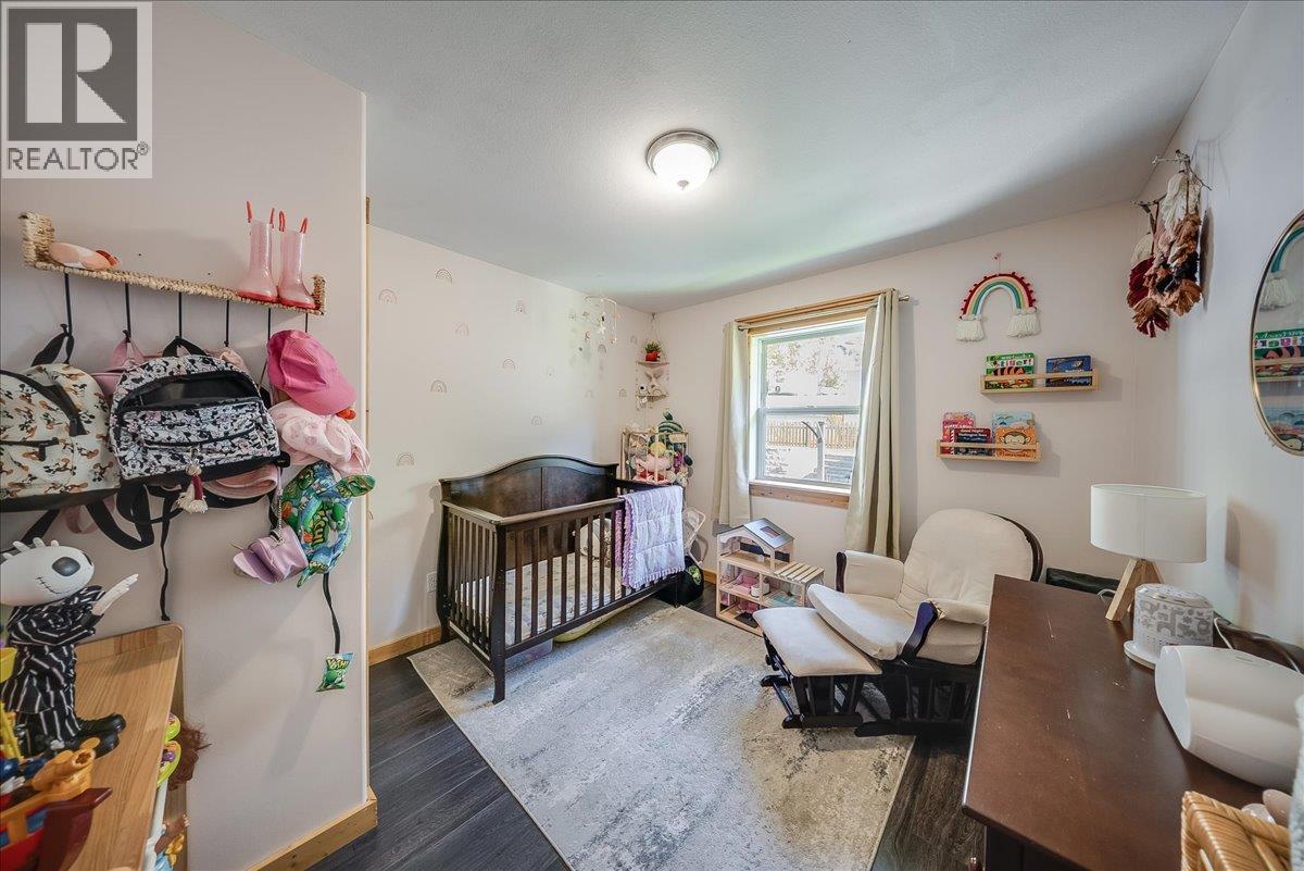 2045 RASPBERRY Road - 28