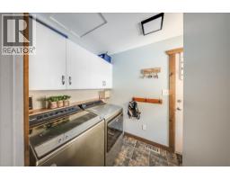 2045 Raspberry Road, Castlegar, BC V1N4T6 Photo 17