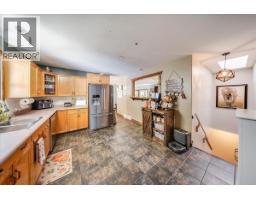 2045 Raspberry Road, Castlegar, BC V1N4T6 Photo 31