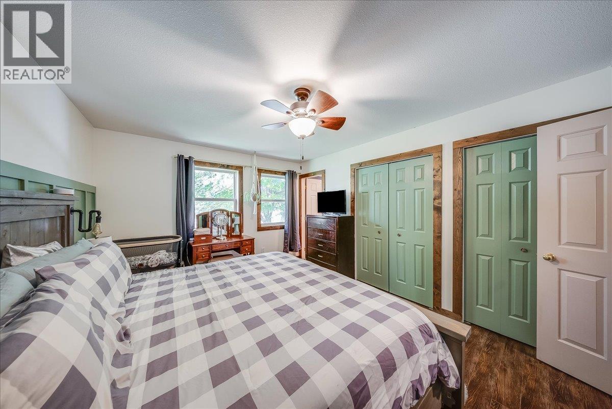 2045 RASPBERRY Road - 24