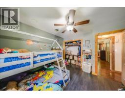 2045 Raspberry Road, Castlegar, BC V1N4T6 Photo 27