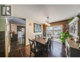Living room - 2045 Raspberry Road, Castlegar, BC V1N4T6 Photo 11