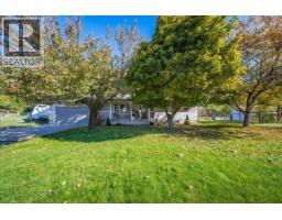 2045 Raspberry Road, Castlegar, BC V1N4T6 Photo 55