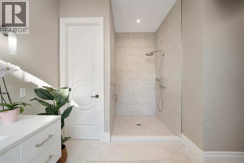 346 Jordan LANE - 34