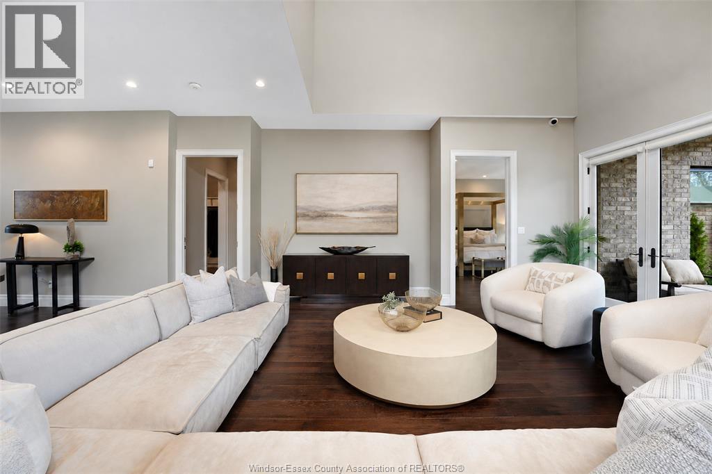 346 Jordan LANE - 4