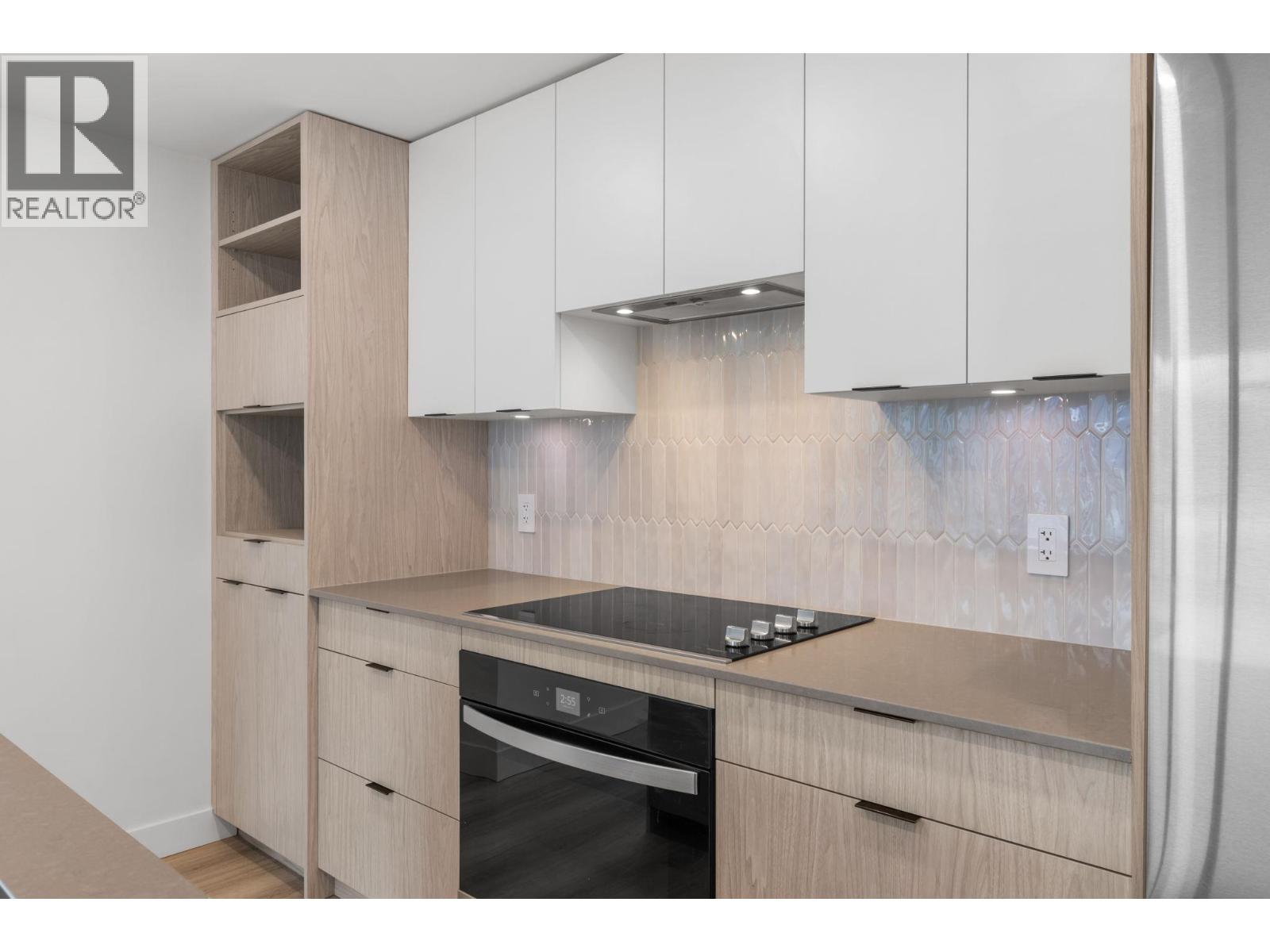 1010 1488 Bertram Street, Kelowna
