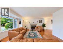 1643 Kerrstead Place, North Vancouver, BC V7J3T4 Photo 18