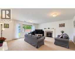 1643 Kerrstead Place, North Vancouver, BC V7J3T4 Photo 28