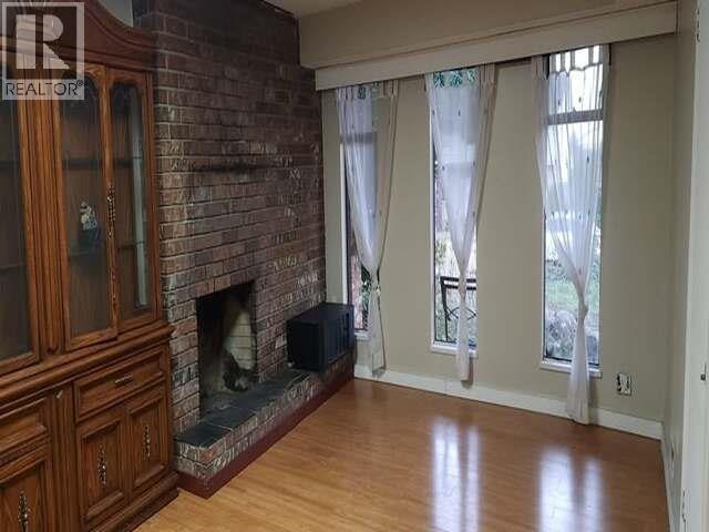 7139 10 Avenue, Burnaby