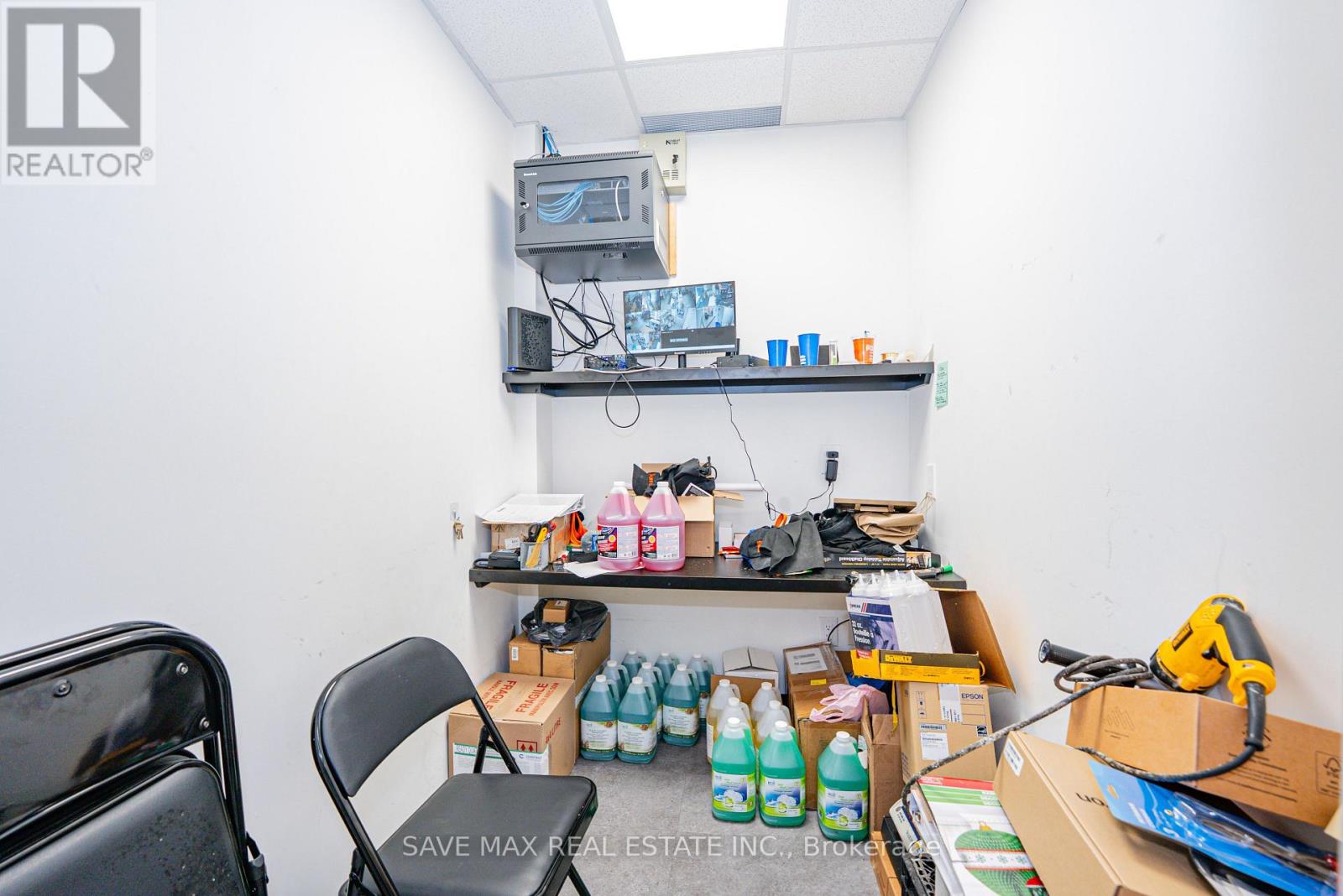 1575 Upper Ottawa Street — photo 25