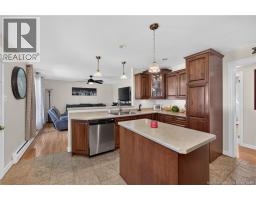 Foyer - 380 Sunset Avenue, Miramichi, NB E1V1A4 Photo 13