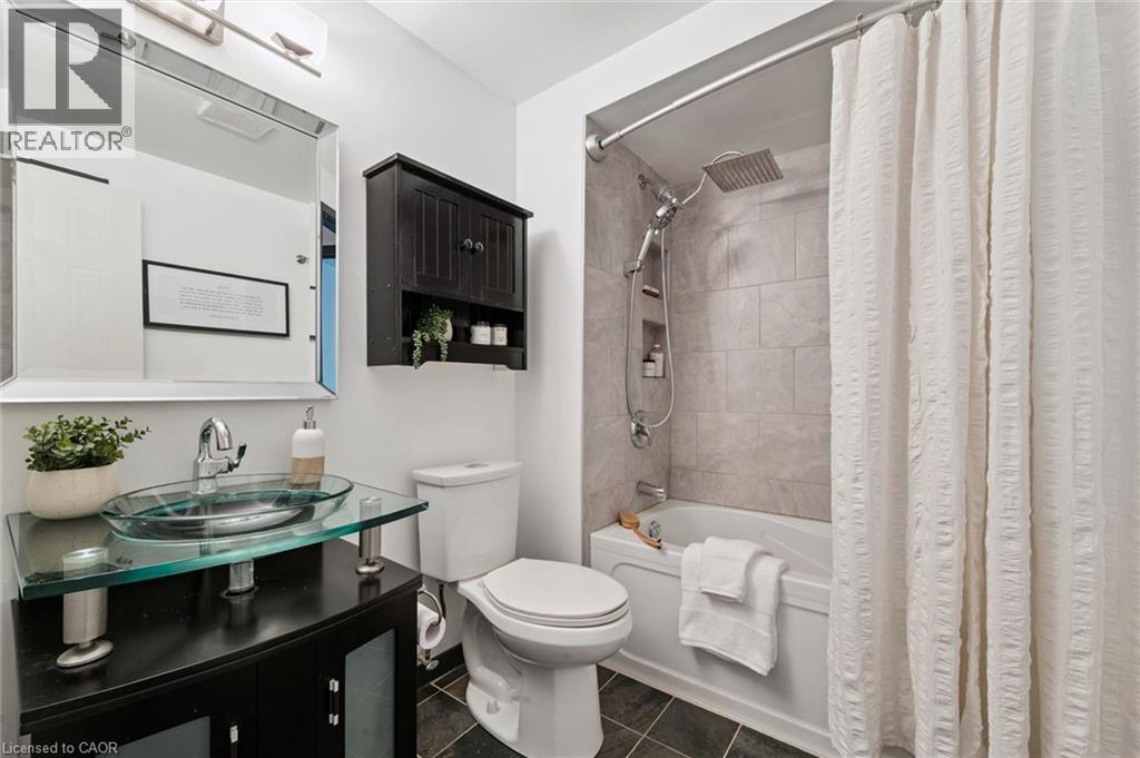 #47 461 BEECHWOOD Place - 21