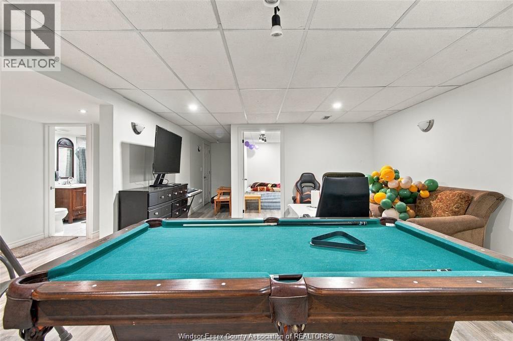 2920 STRAWBERRY DRIVE - 25