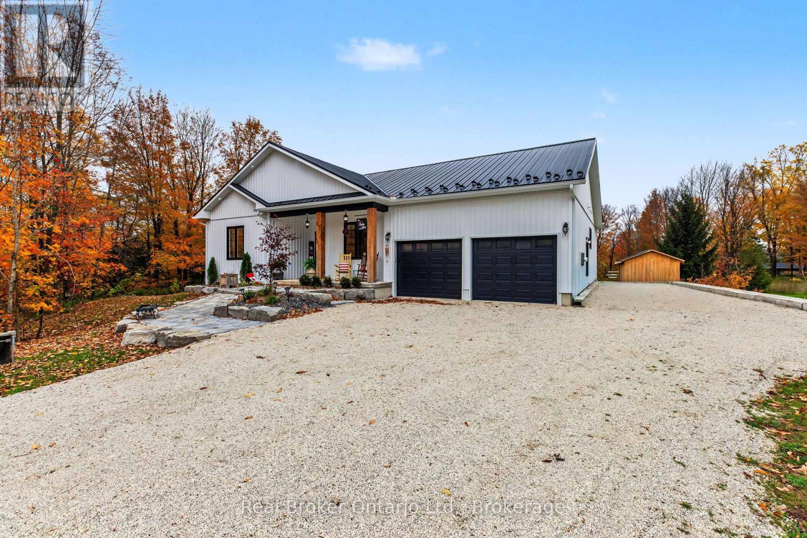 185 RAGLAN STREET - 43