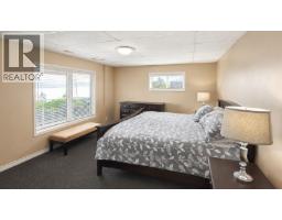 6519 Sherburn Road, Peachland, BC V0H1X0 Photo 16