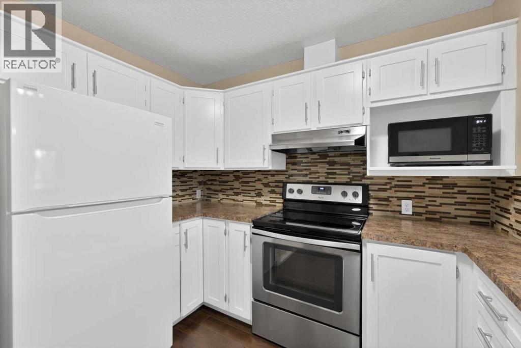 104 Catalina Circle NE - photo 16