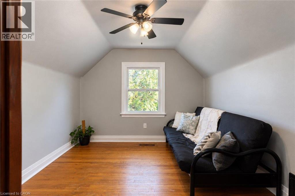 75 Barons Avenue — photo 25