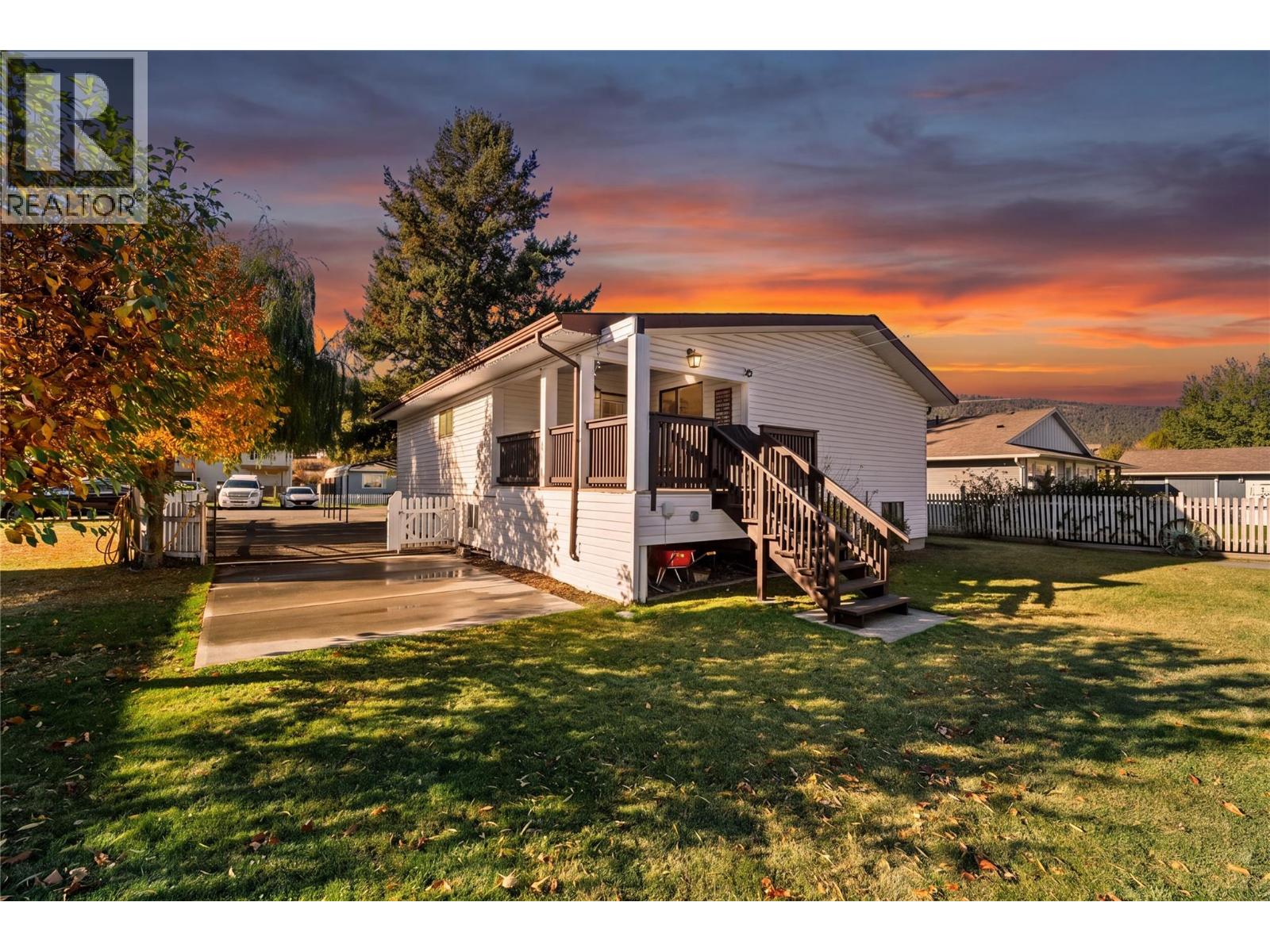 1404 WALNUT Avenue - 43