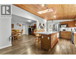 Recreation room - 1404 Walnut Avenue, Merritt, BC V1K1L3 Photo 6