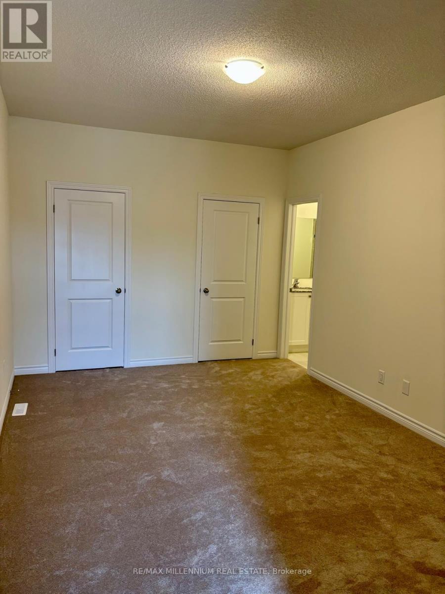 39 GRIFFITH STREET - 25