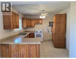 4pc Bathroom - 538 Main Street W, Grimsby, ON L3M1T8 Photo 7
