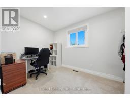 2324 Coldstream Drive, Burlington, ON L7P3T3 Photo 22