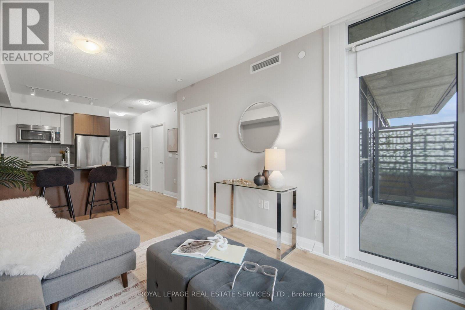 1608- 9 Valhalla Inn Road, Toronto, ON photo 17