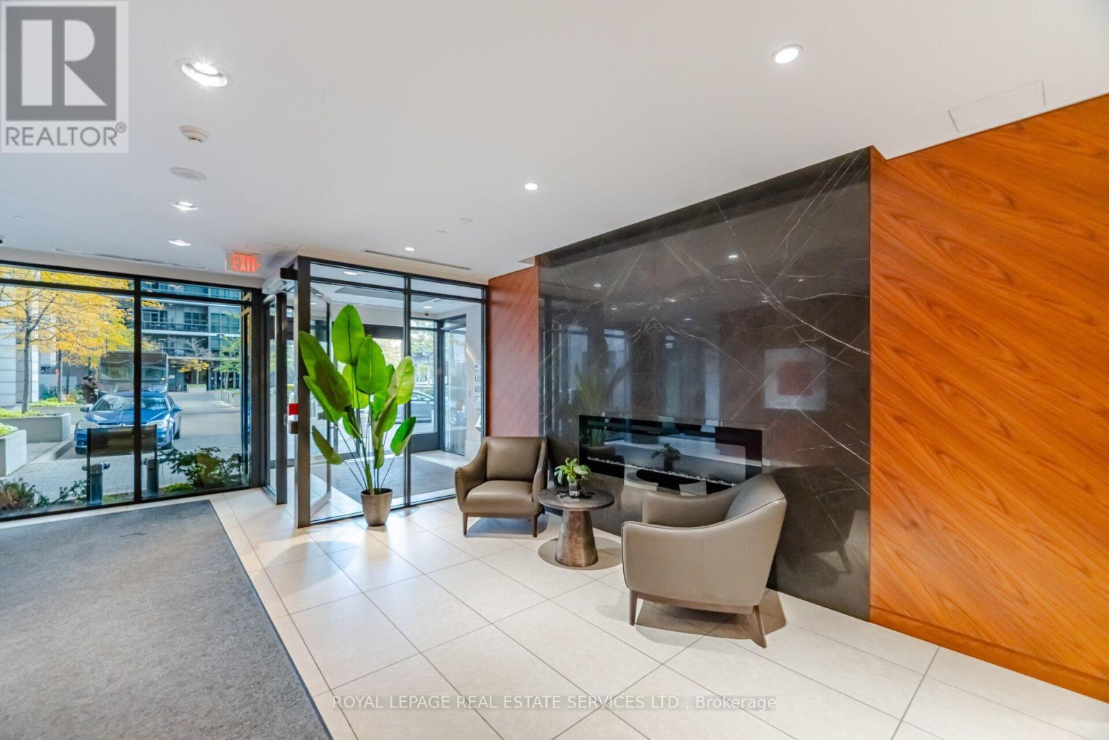 1608- 9 Valhalla Inn Road, Toronto, ON photo 4