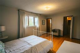 22 Valley View Drive, Winnipeg, MB R2Y0R6 Photo 12