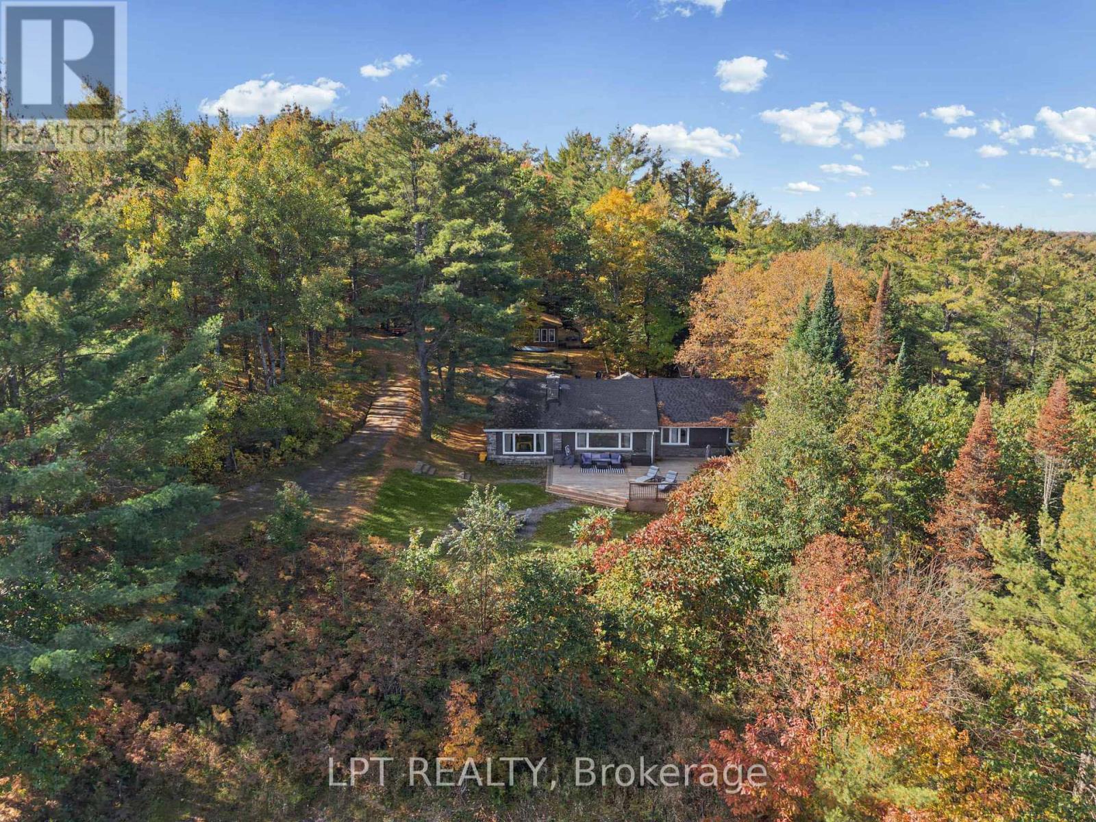 179 Hoths Lane, Huntsville, ON photo 2