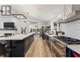 179 Hoths Lane, Huntsville, ON P0B1L0 Photo 11