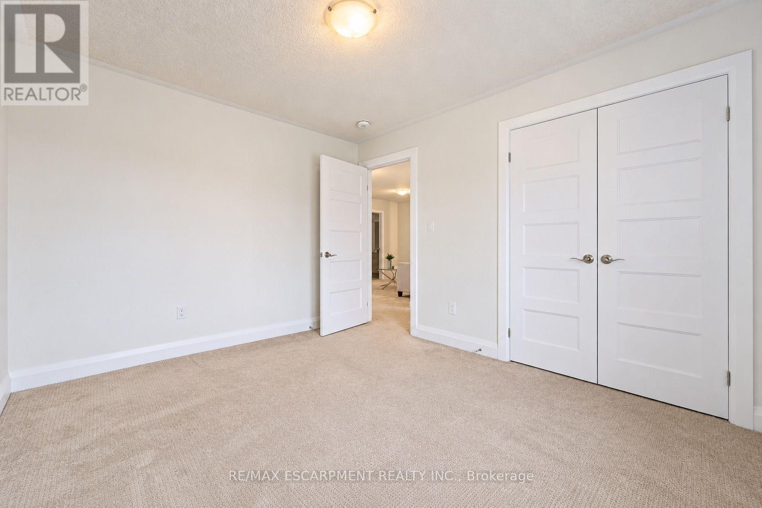 584 Blair Creek Drive, Kitchener, ON photo 23