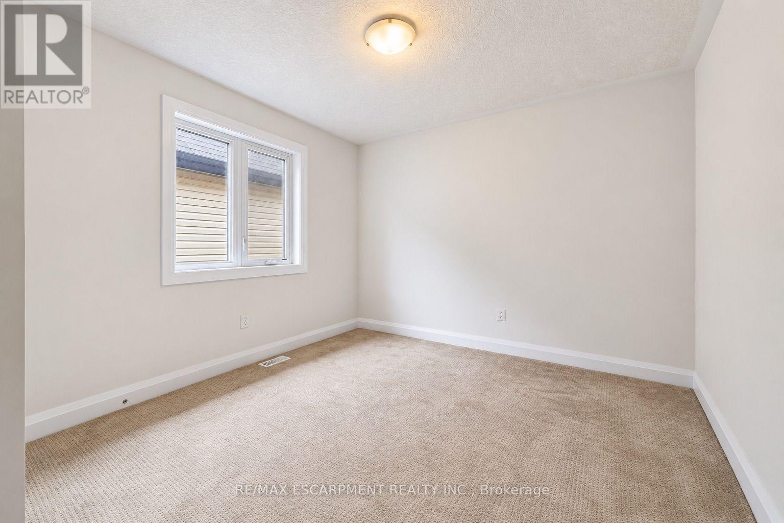 584 Blair Creek Drive, Kitchener, ON photo 26