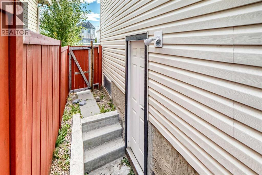 380 Taradale Drive NE - photo 39