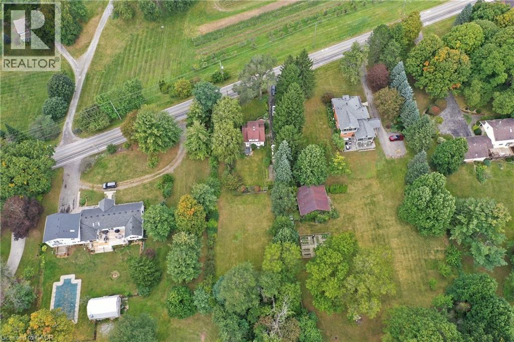 240 Canboro Road — photo 22