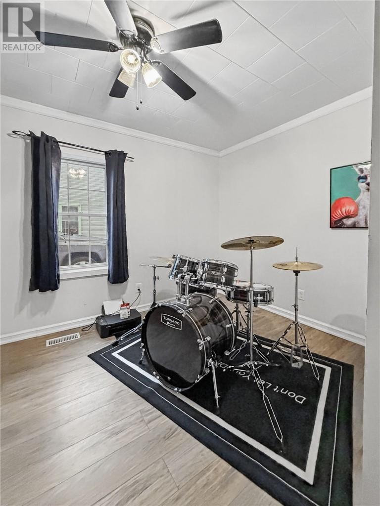 282 Syroid Street - 14