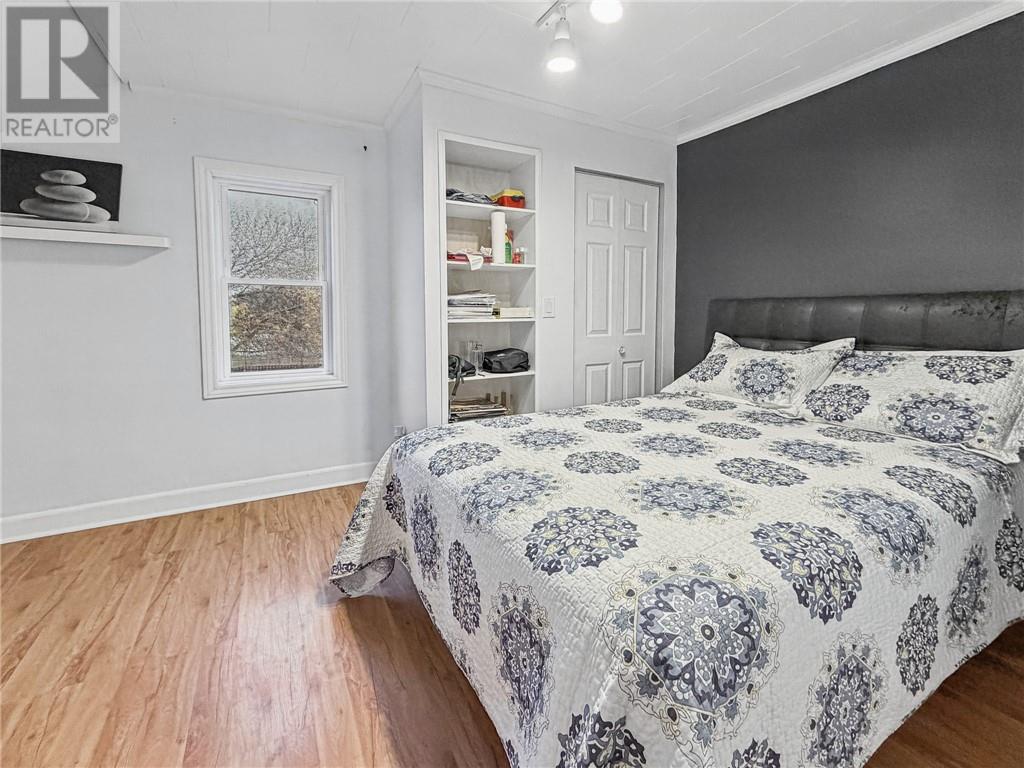 282 Syroid Street — photo 25