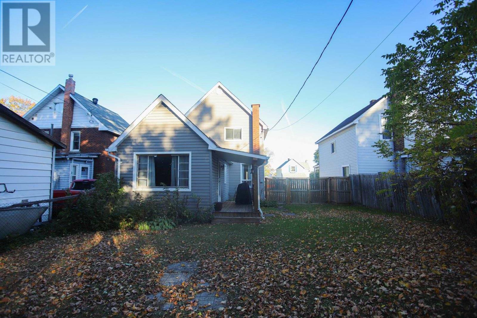 253 St. James St — photo 29
