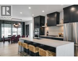 4pc Bathroom - 718 Sovereign Common Sw, Calgary, AB T3C3Y3 Photo 10