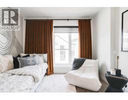 718 Sovereign Common Sw, Calgary, AB T3C3Y3 Photo 32