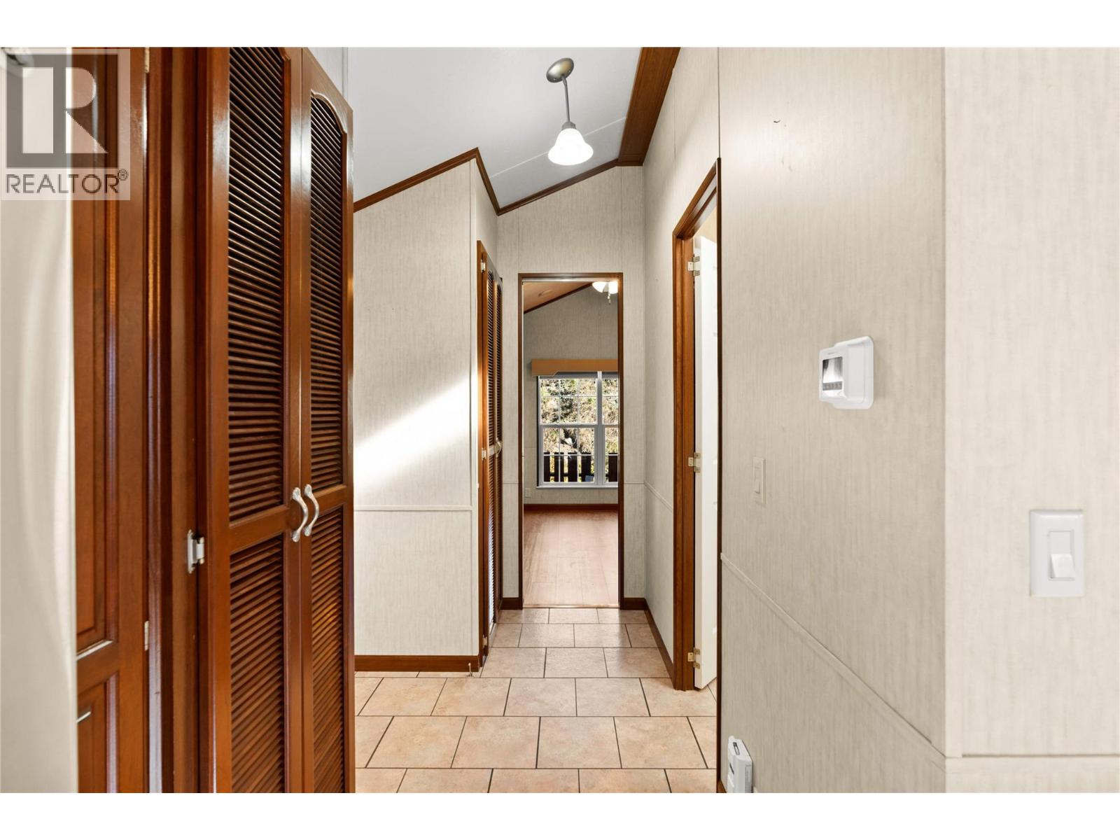 82 8000 Highland Road, Vernon - Image 1