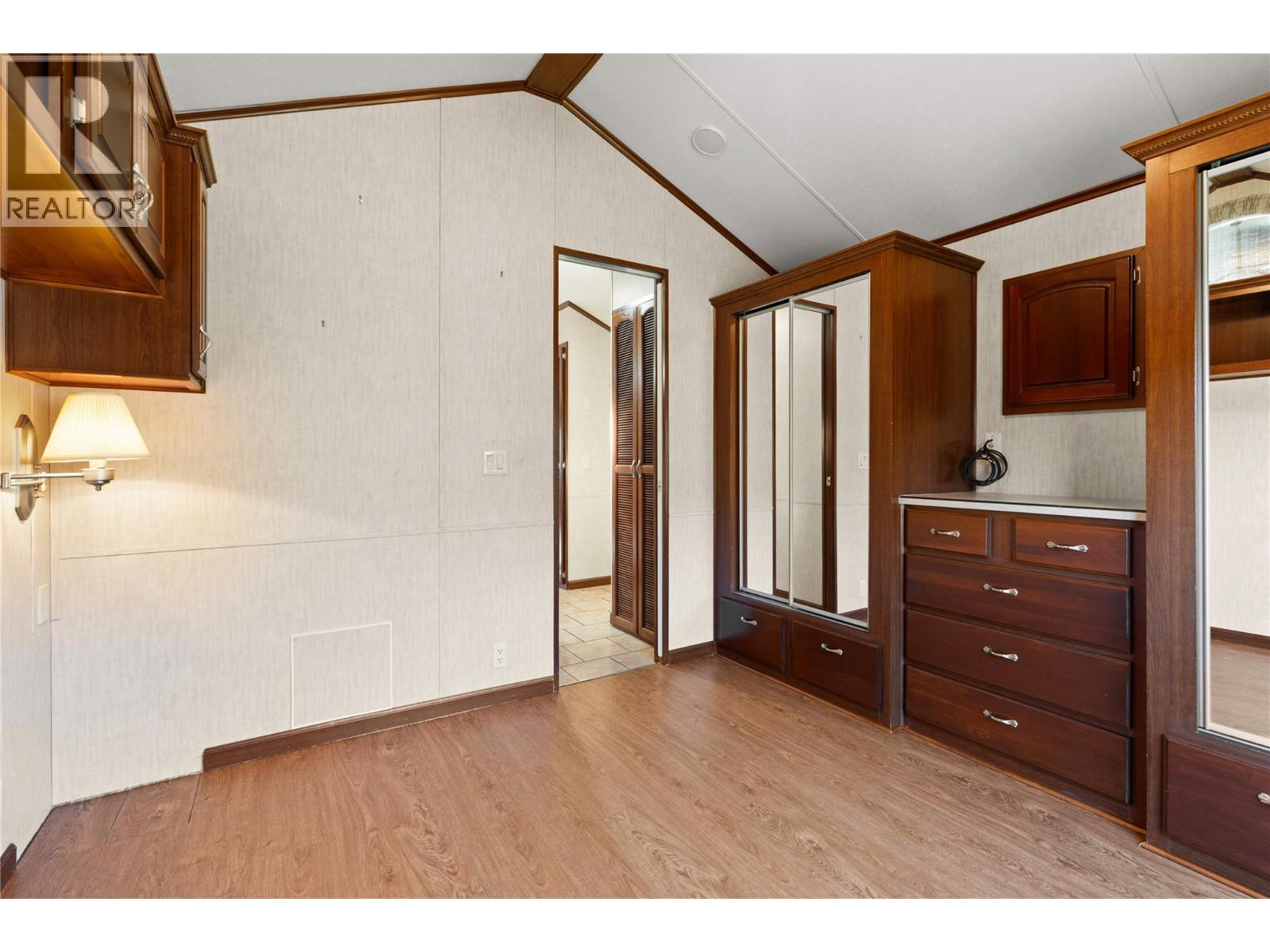82 8000 Highland Road, Vernon - Image 1